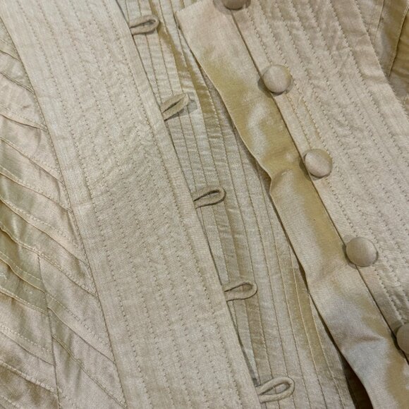 Bianco Levrin Women's Silk Shirt - Picture 9 of 10